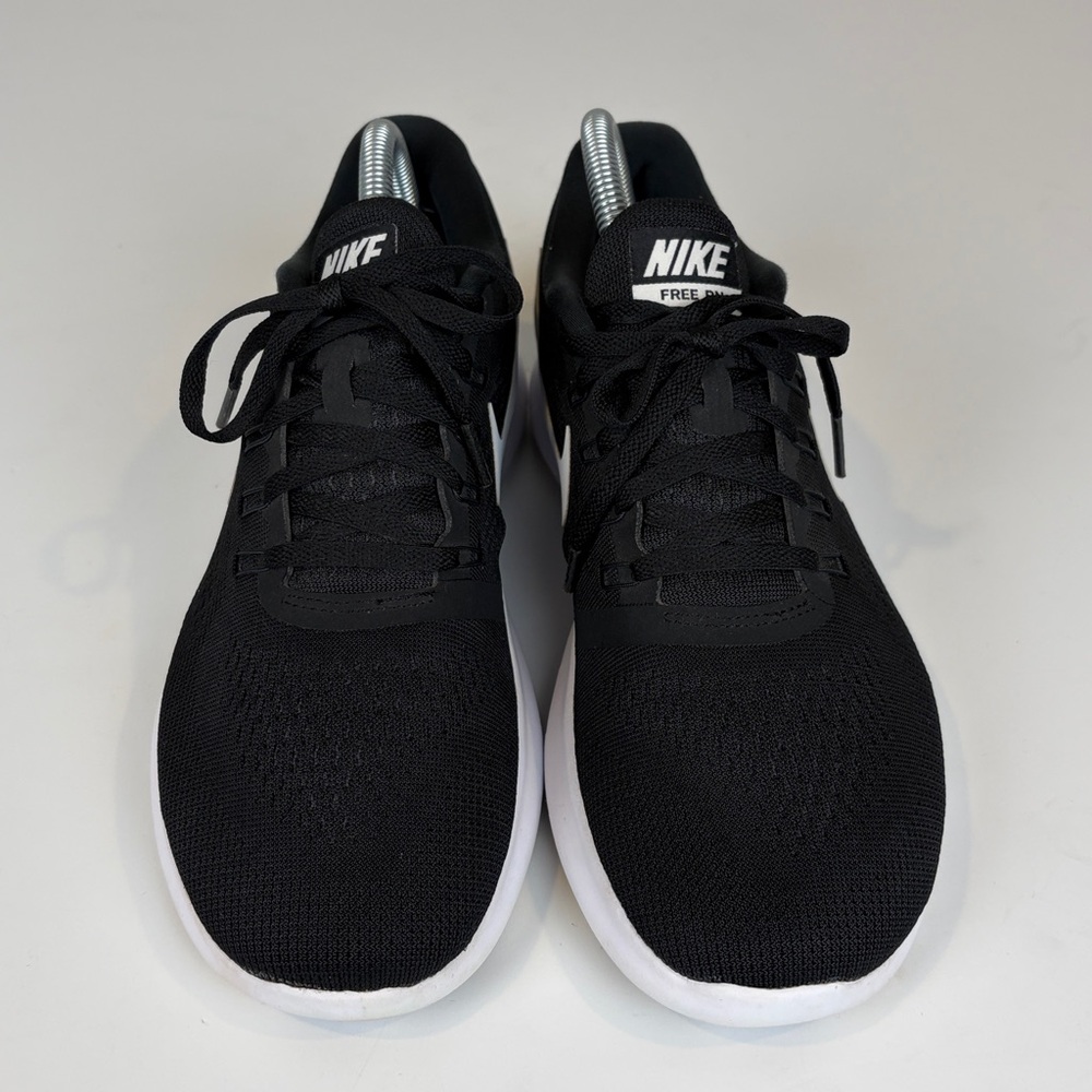 Nike Women’s Free Run Black & White Sneakers SZ 9.5 - Picture 3 of 9